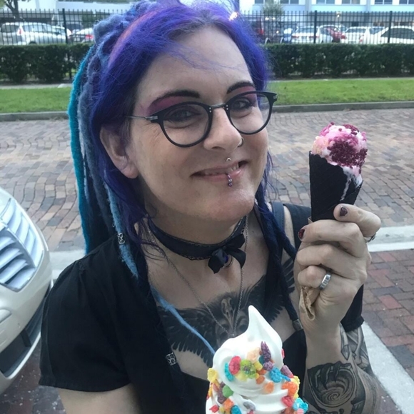 Meet your Posher, Ripley - Picture 1 of 1